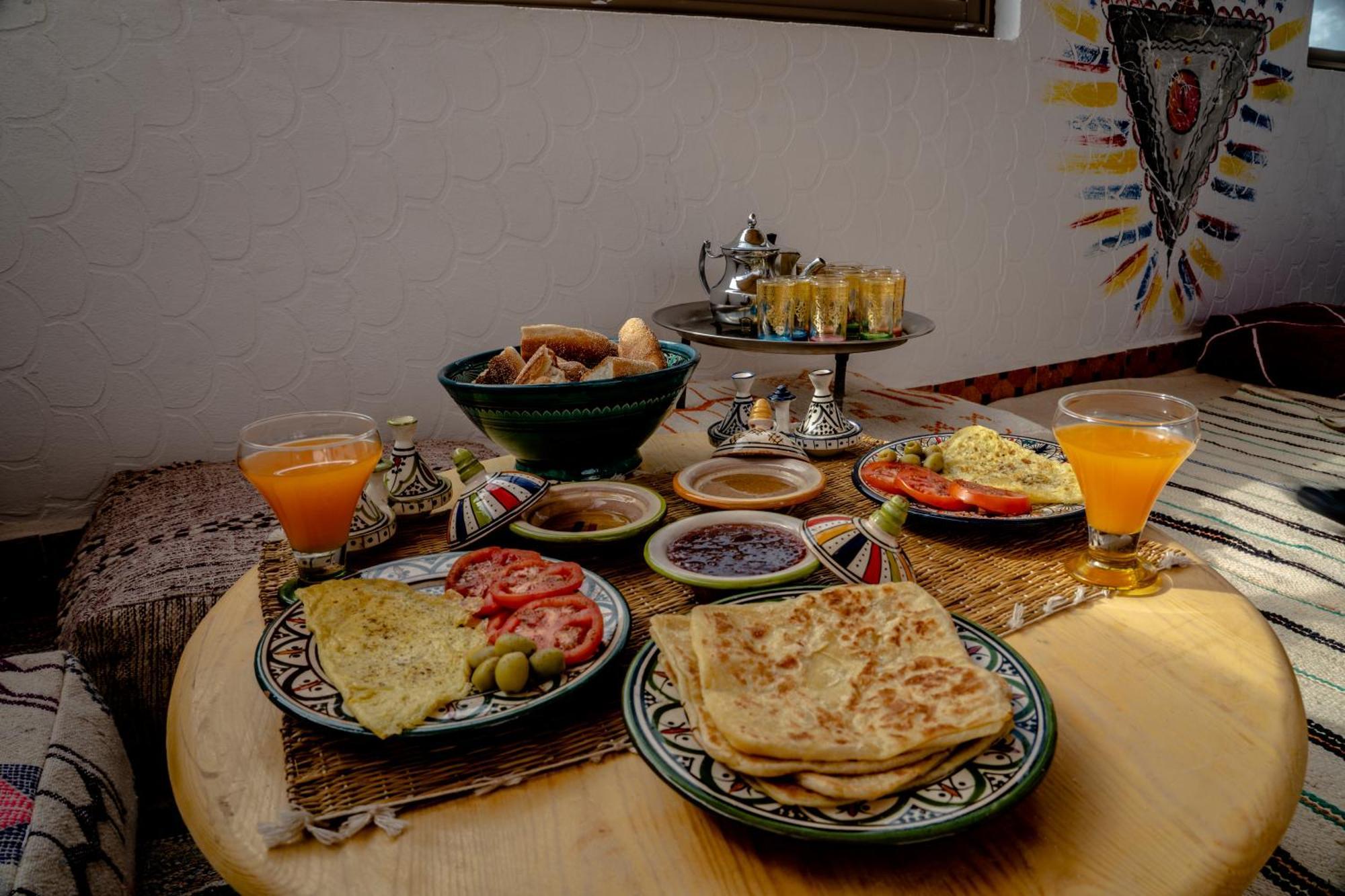 Tigmi Ossmon Hostel أغادير المظهر الخارجي الصورة